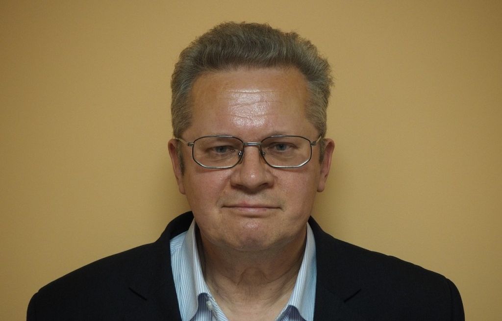Edvardas Čiuldė. Daug ar mažai yra šimtas žmonių?